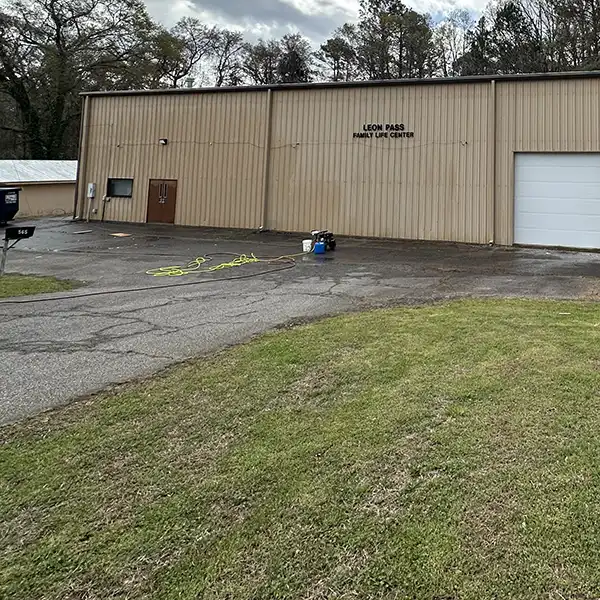 Commercial Pressure Washing in Athes, Ga and the surrounding area!